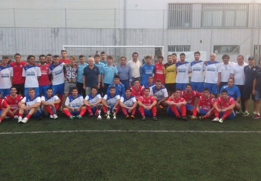 O Sigüeiro FC proclámase campión do XIII Torneo de Fútbol Concello de Oroso